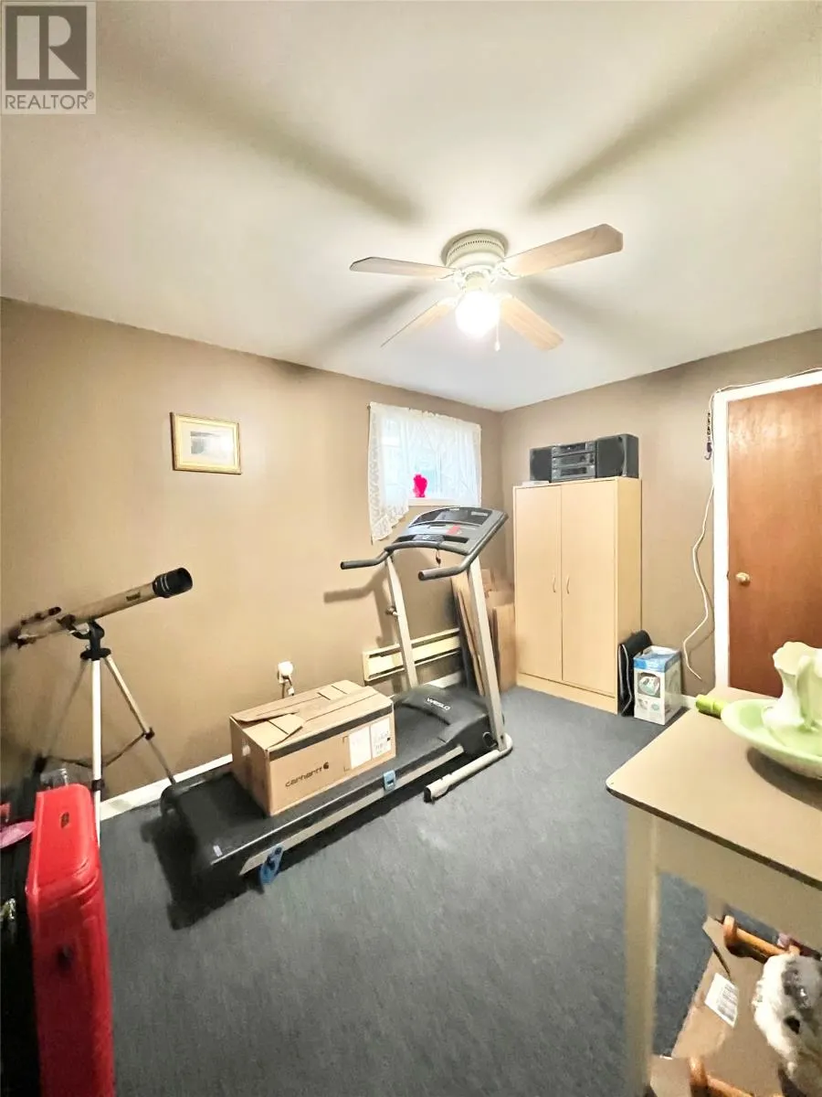 2 Aspen Heights