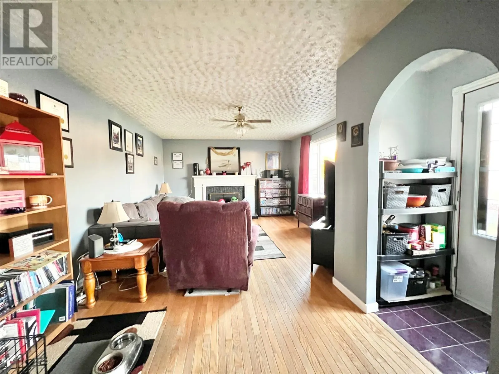 2 Aspen Heights
