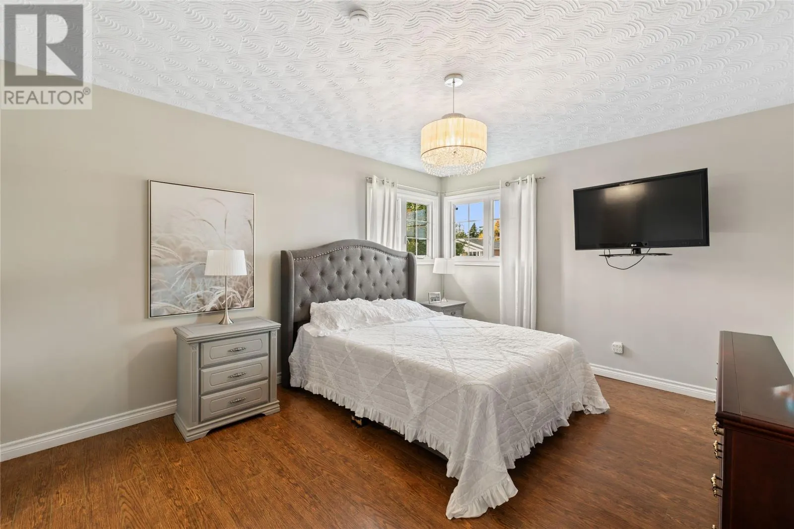 2 Crocker Place