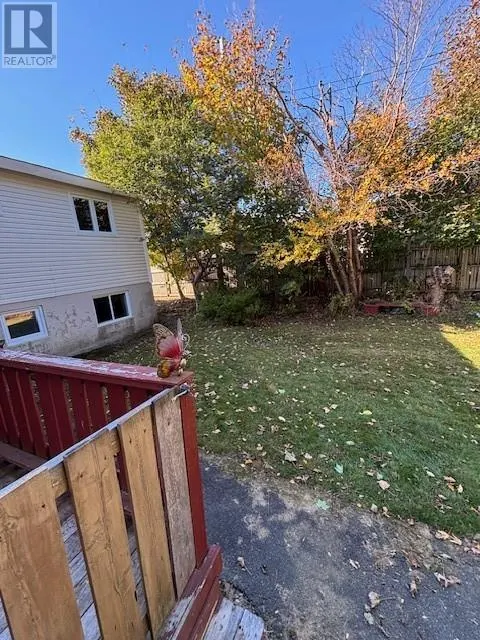 15 Bradley Place