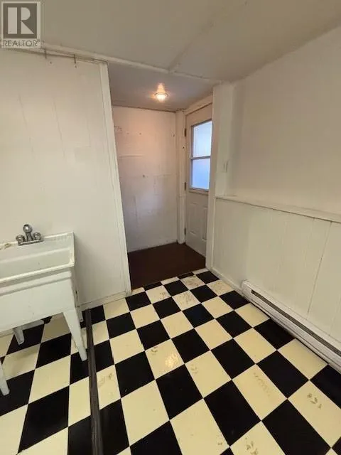 15 Bradley Place