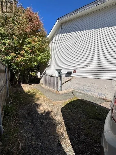 15 Bradley Place