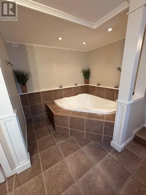15 Bradley Place