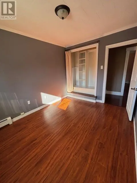 15 Bradley Place