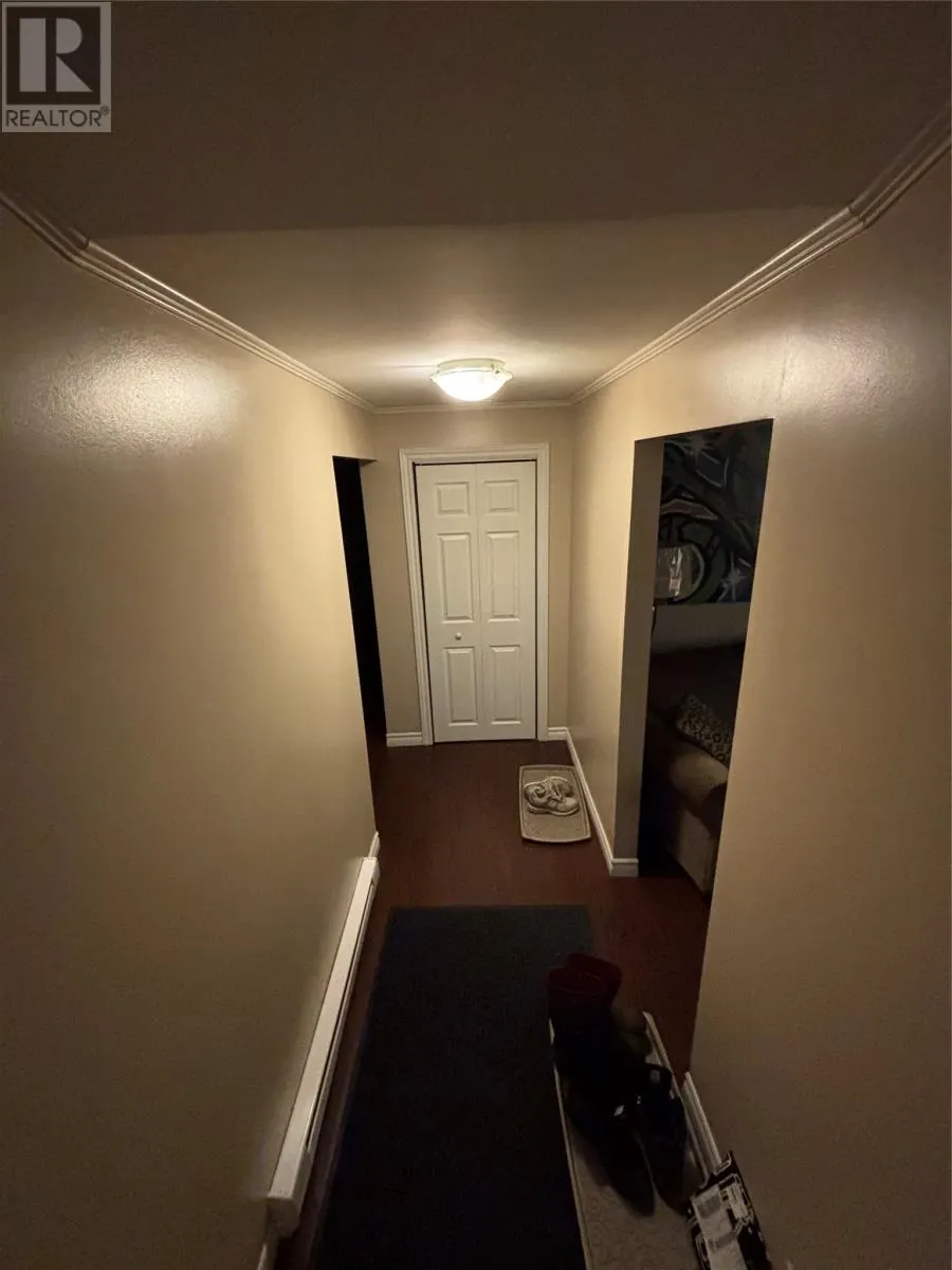 15 Bradley Place