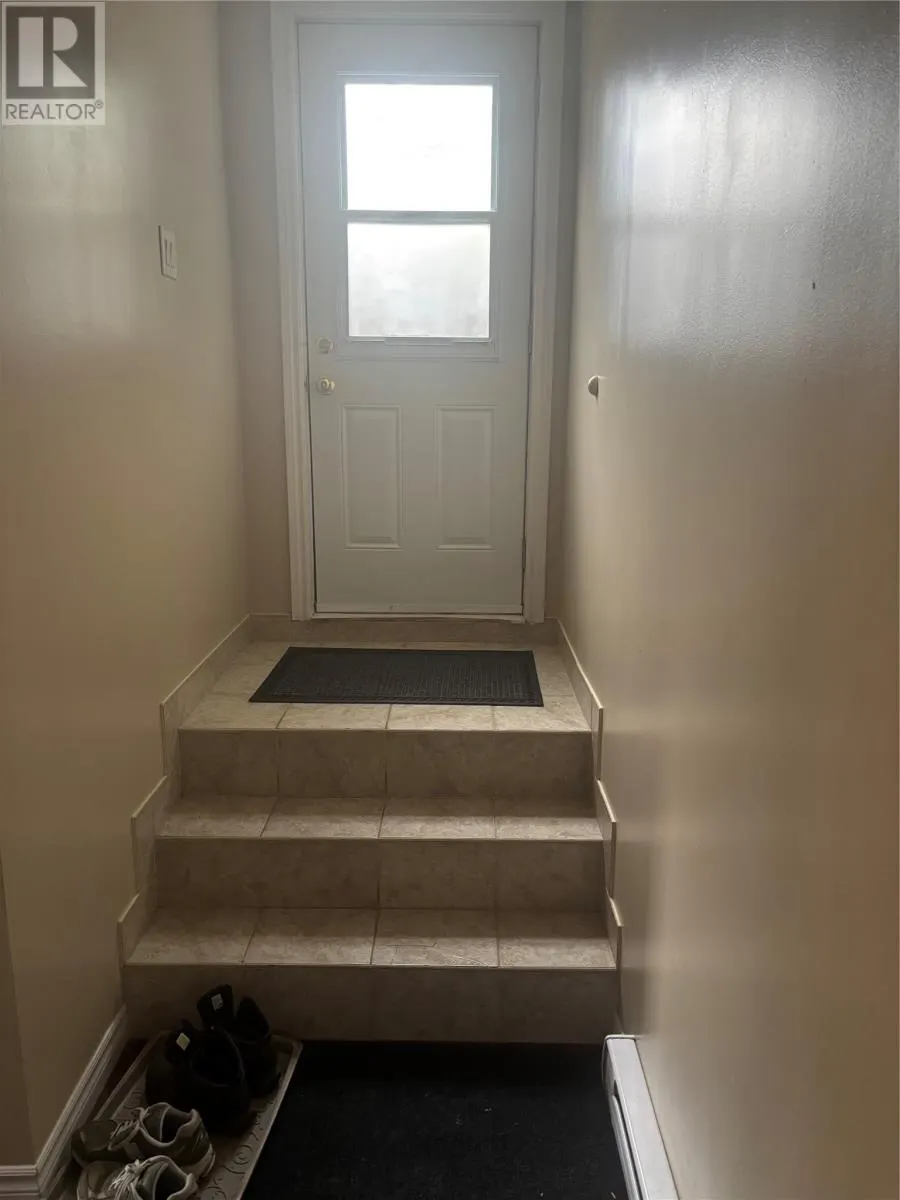 15 Bradley Place