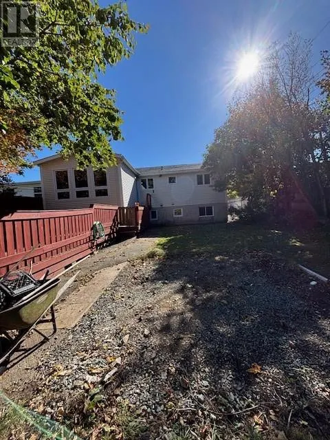 15 Bradley Place