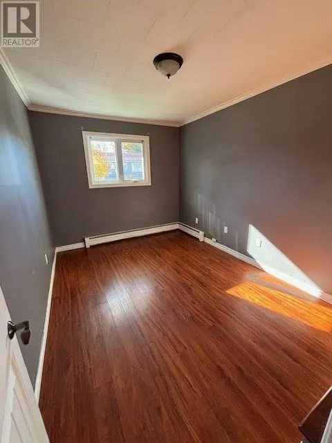 15 Bradley Place