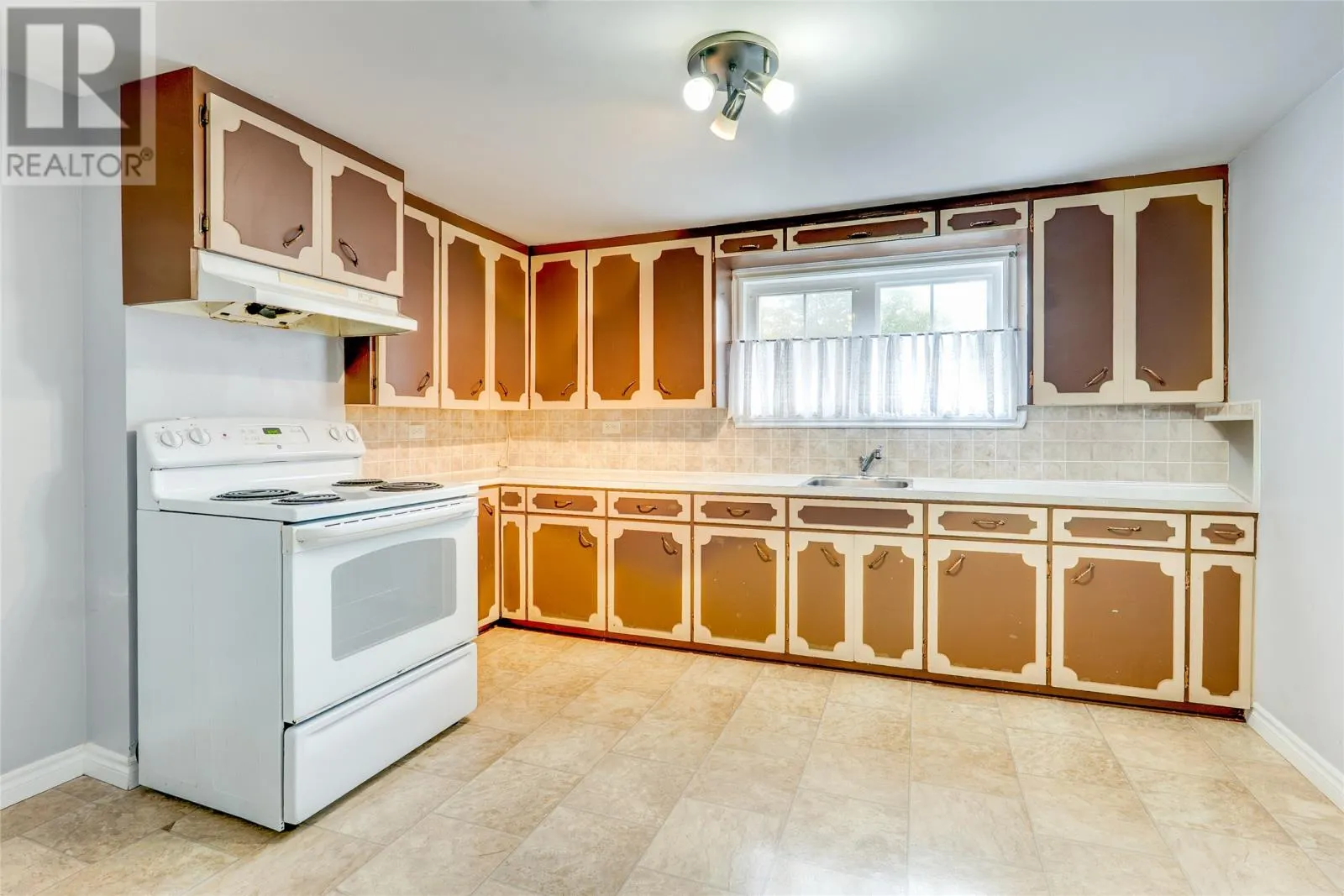 587 Conception Bay Highway