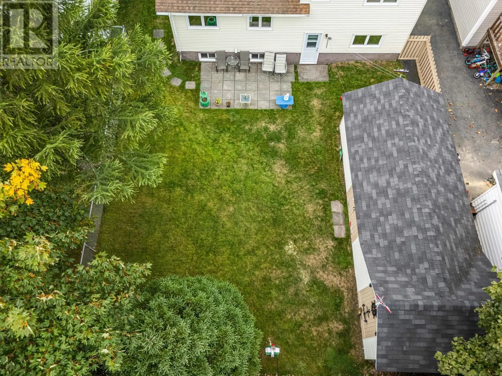 24 McGill Crescent