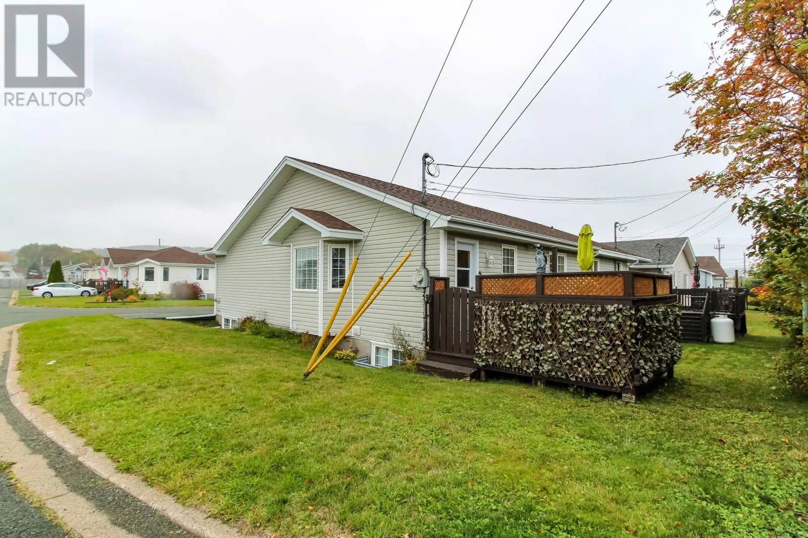 2 GLAVINE Street