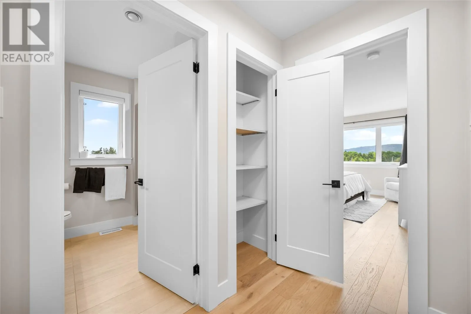 14 Kinglet Way