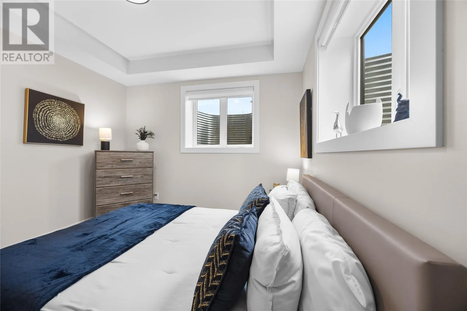 14 Kinglet Way