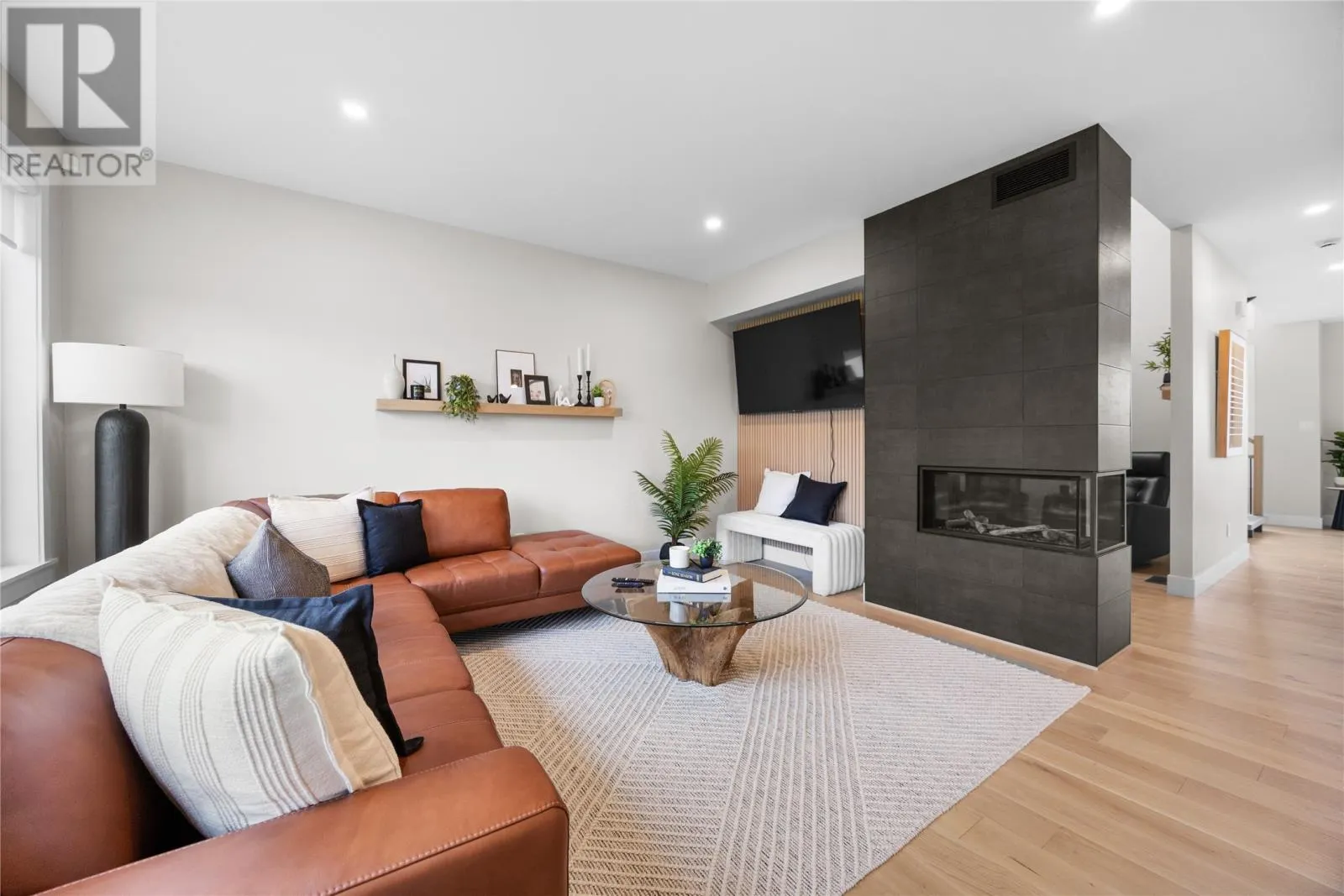 14 Kinglet Way