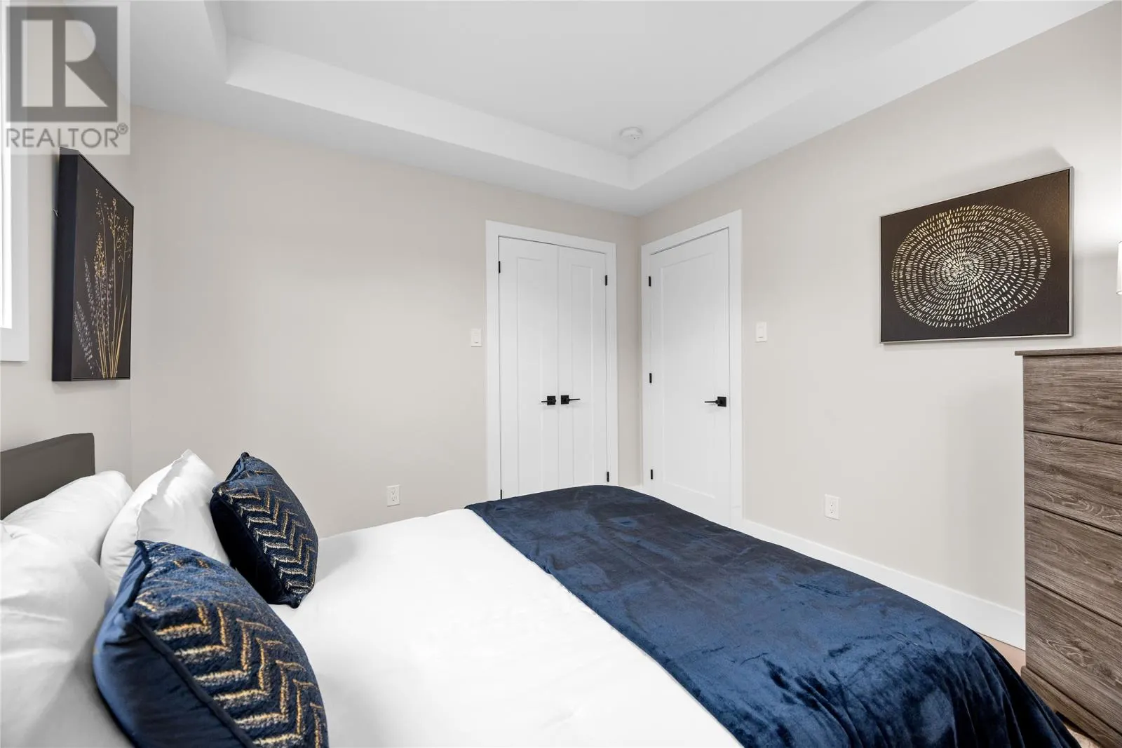 14 Kinglet Way