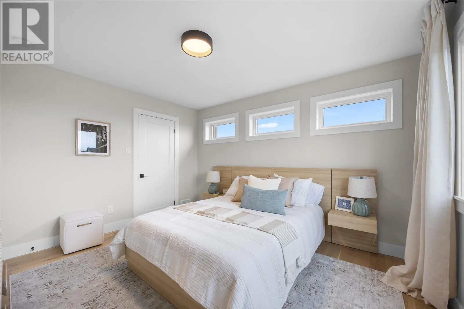14 Kinglet Way