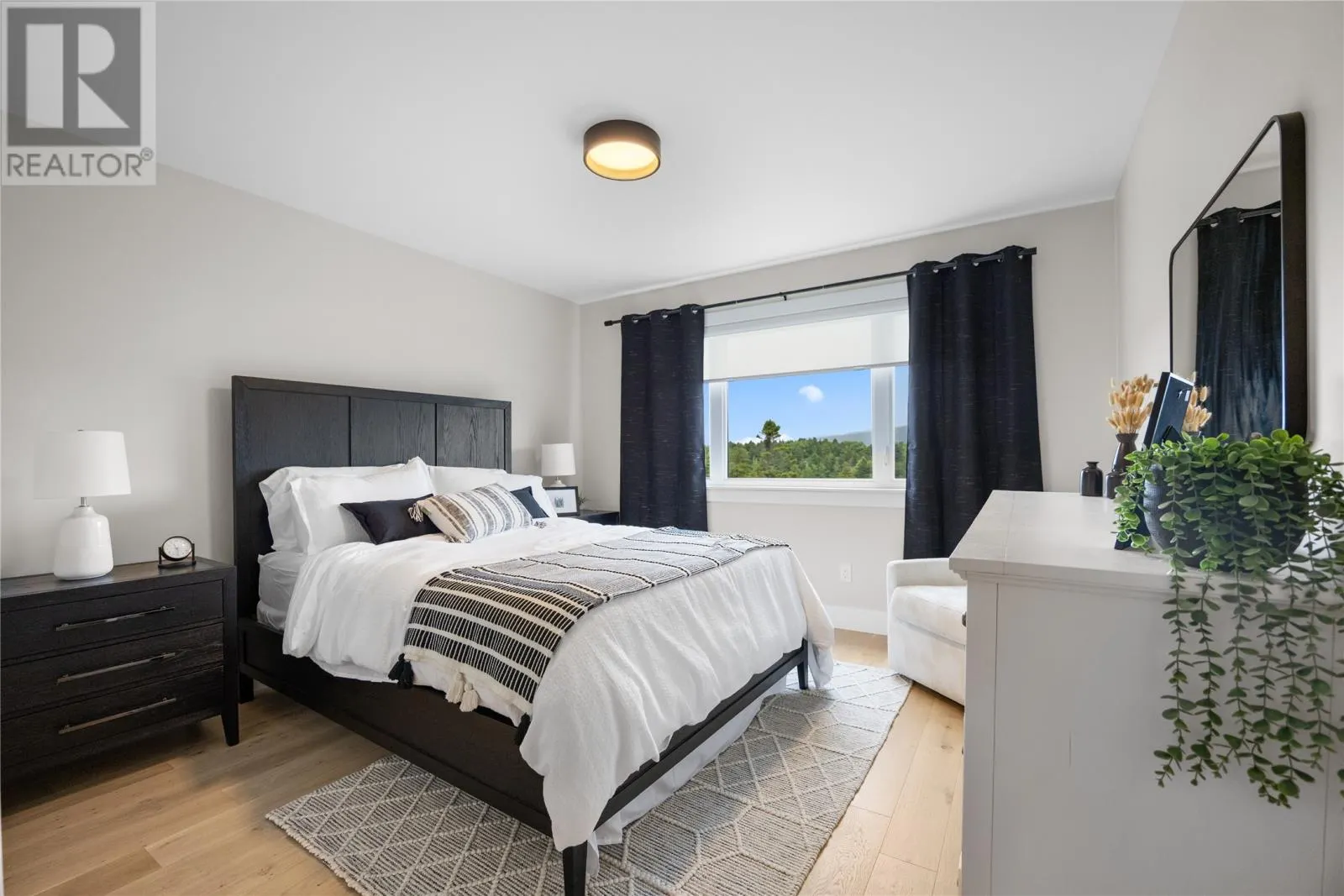14 Kinglet Way