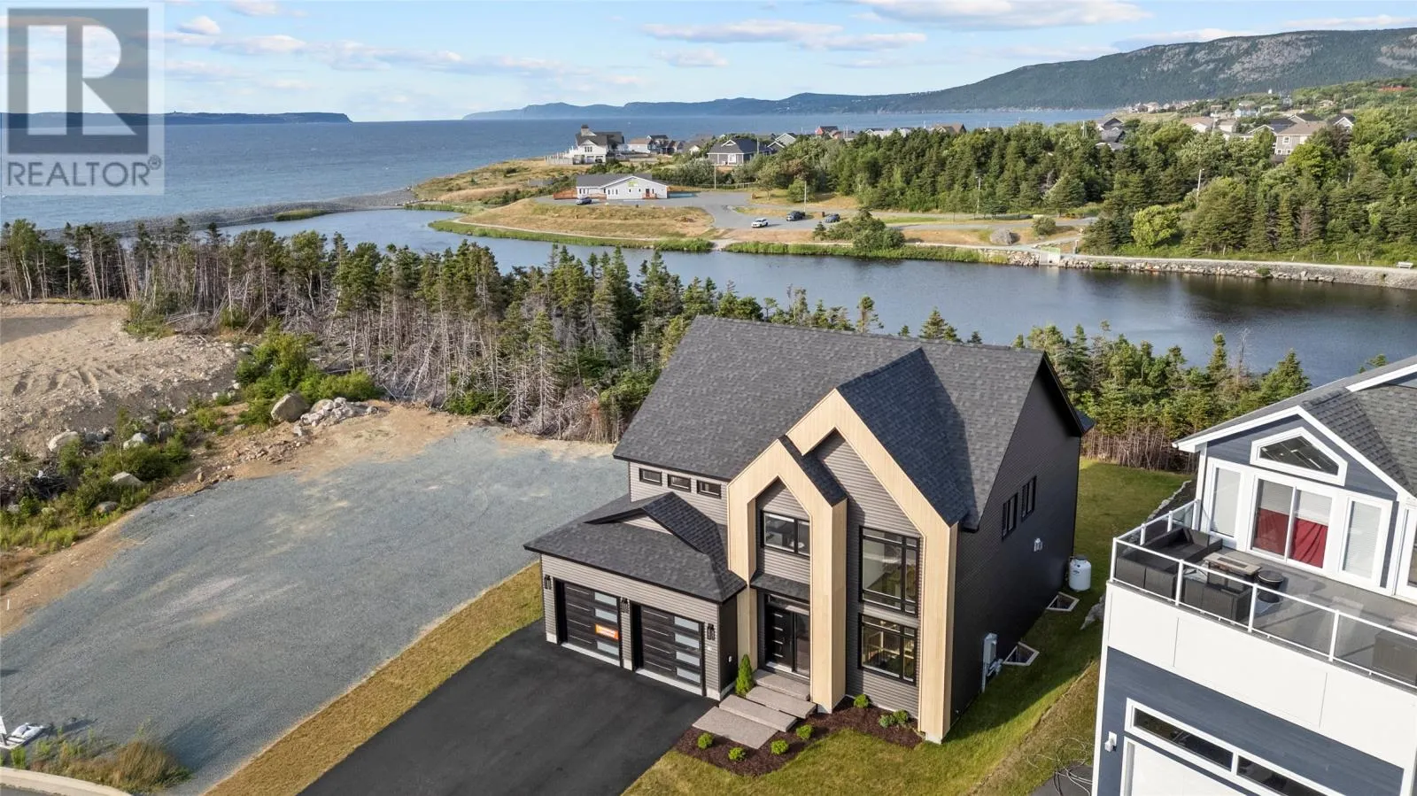 14 Kinglet Way
