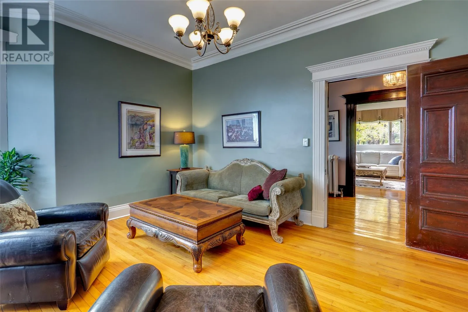 32 Topsail Road