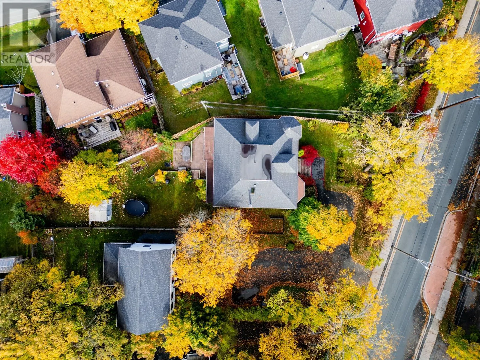 32 Topsail Road