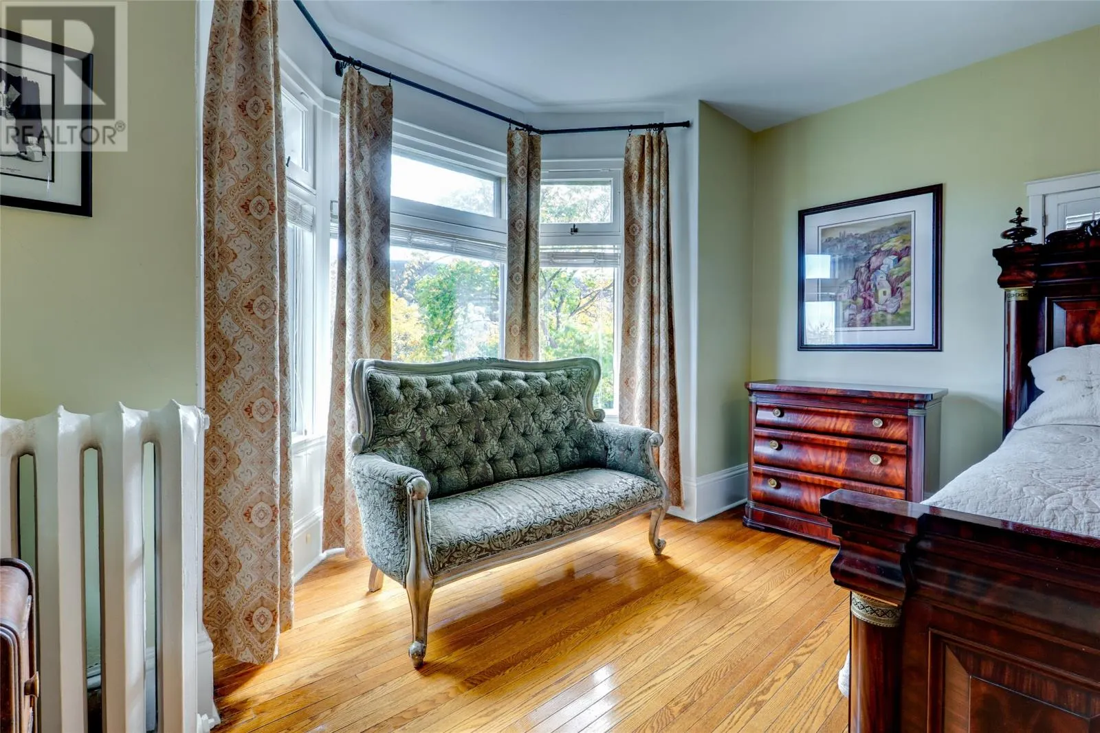 32 Topsail Road