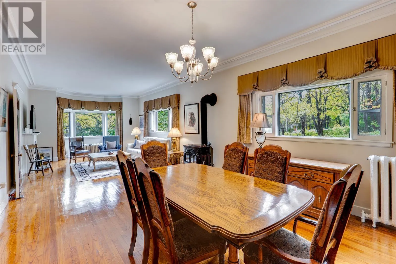 32 Topsail Road