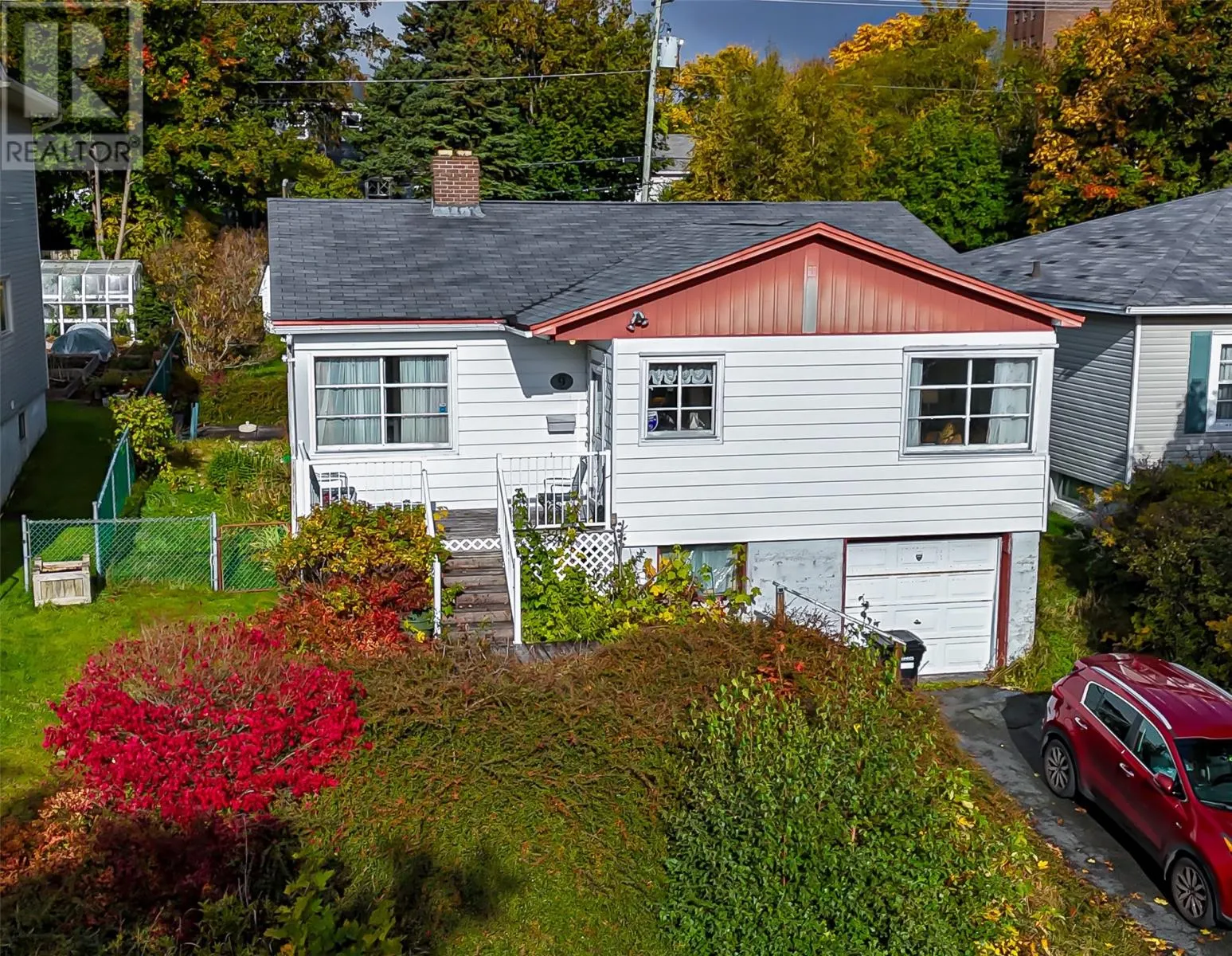 9 Larch Place