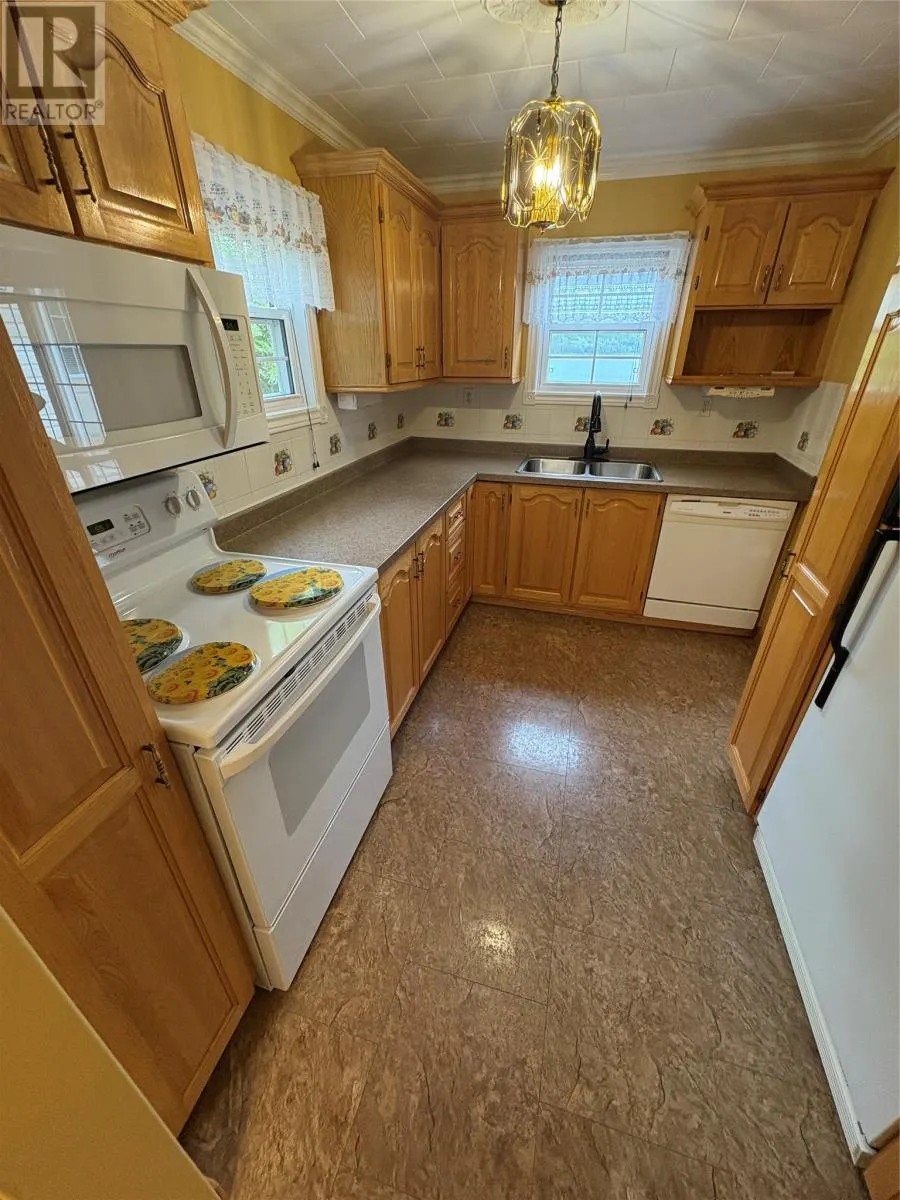 1 Crooked Lake Road