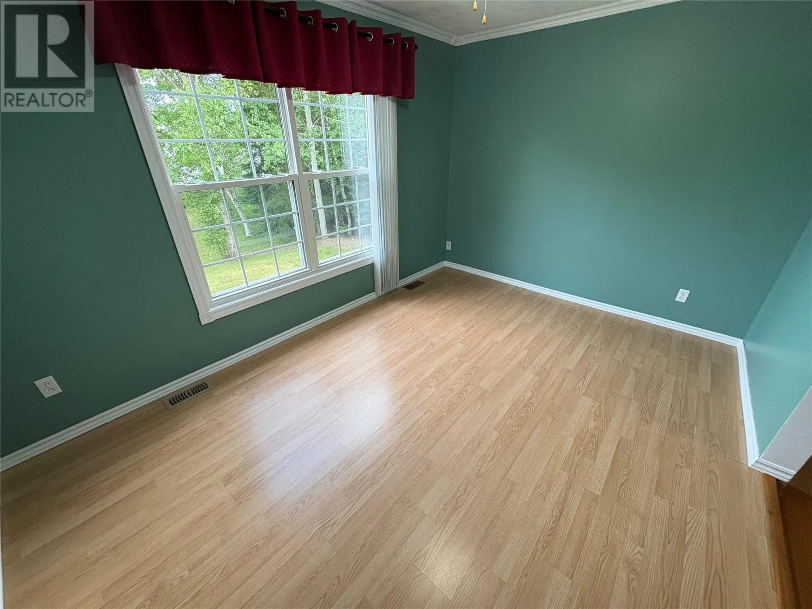 1 Crooked Lake Road