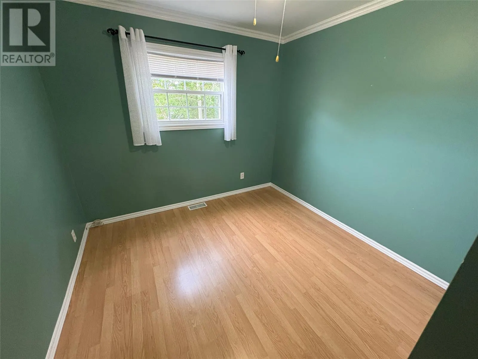 1 Crooked Lake Road