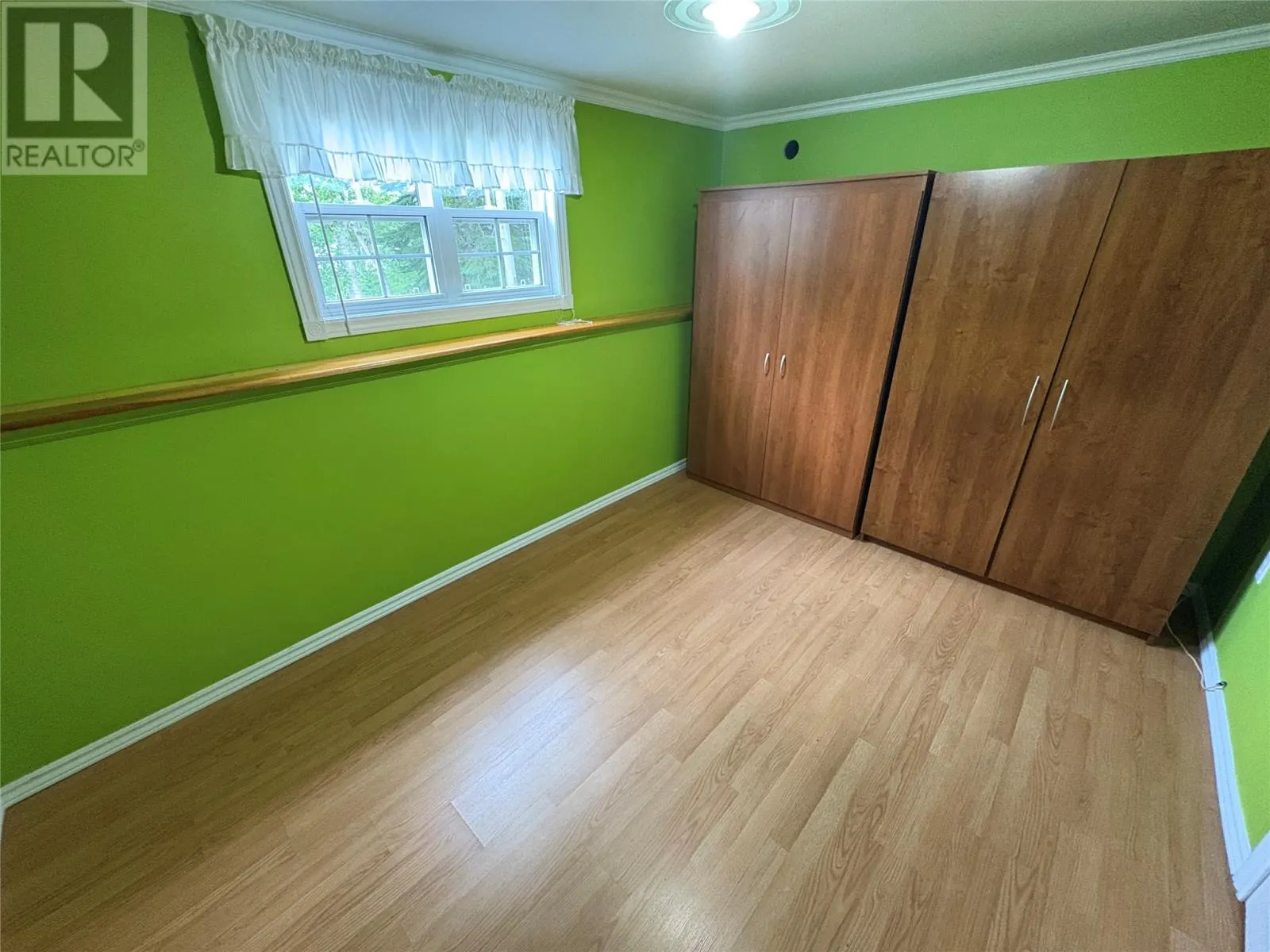 1 Crooked Lake Road