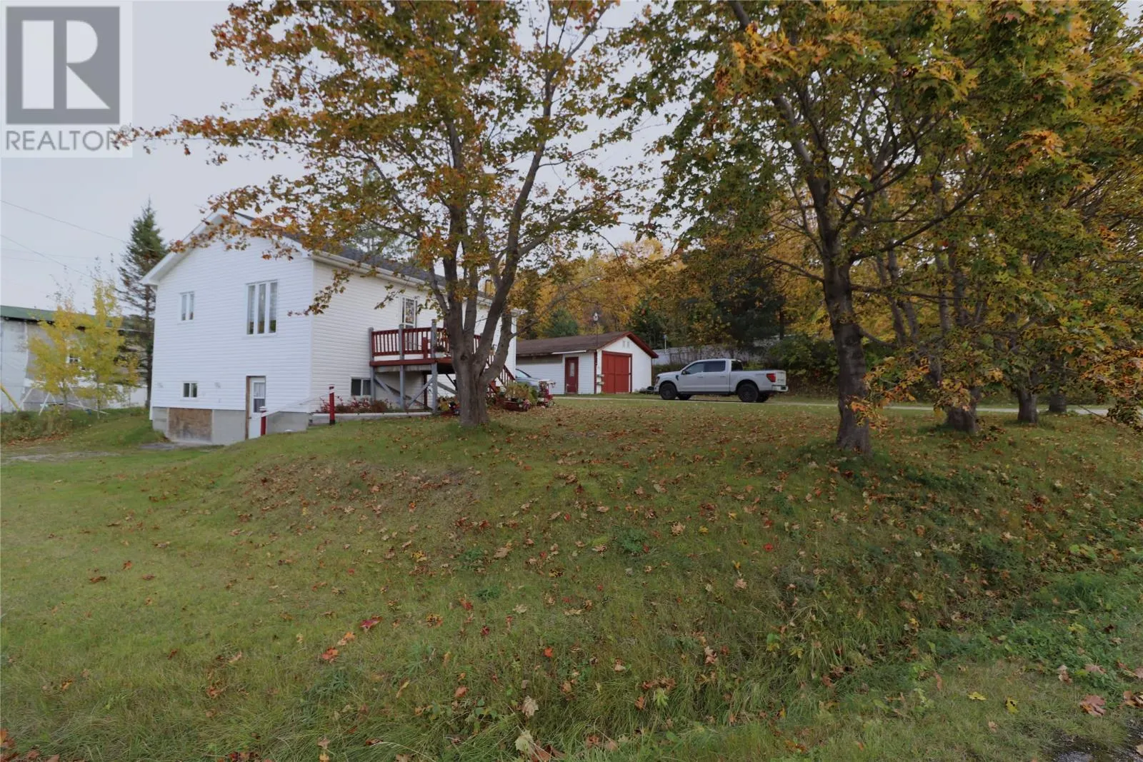 53 Squires Road