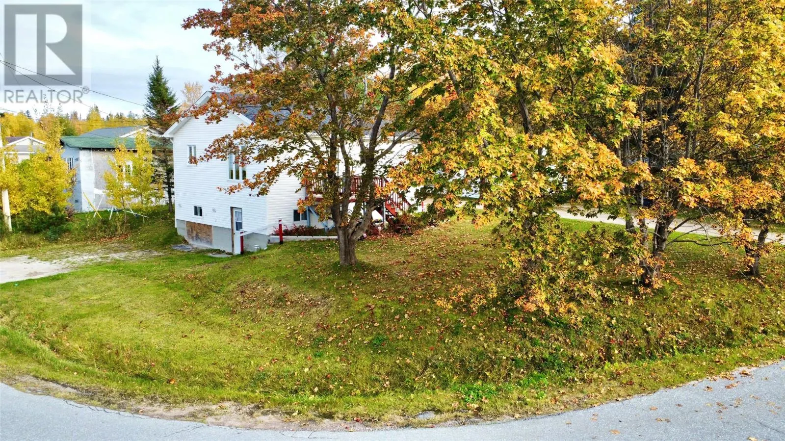 53 Squires Road