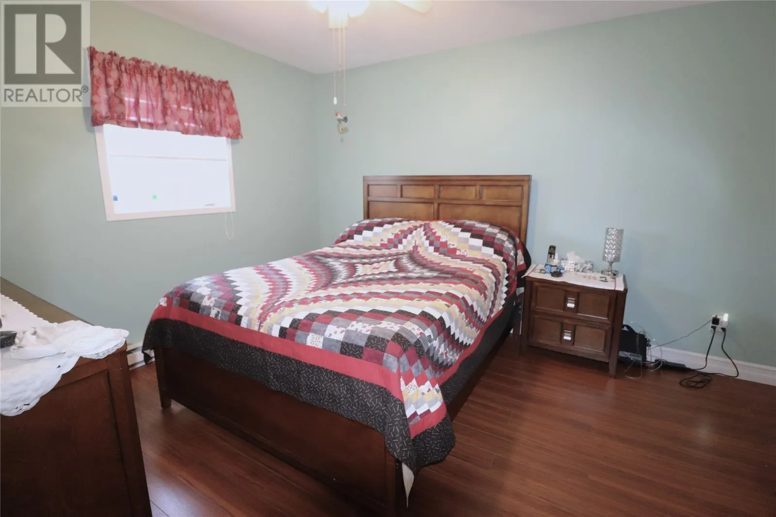 53 Squires Road