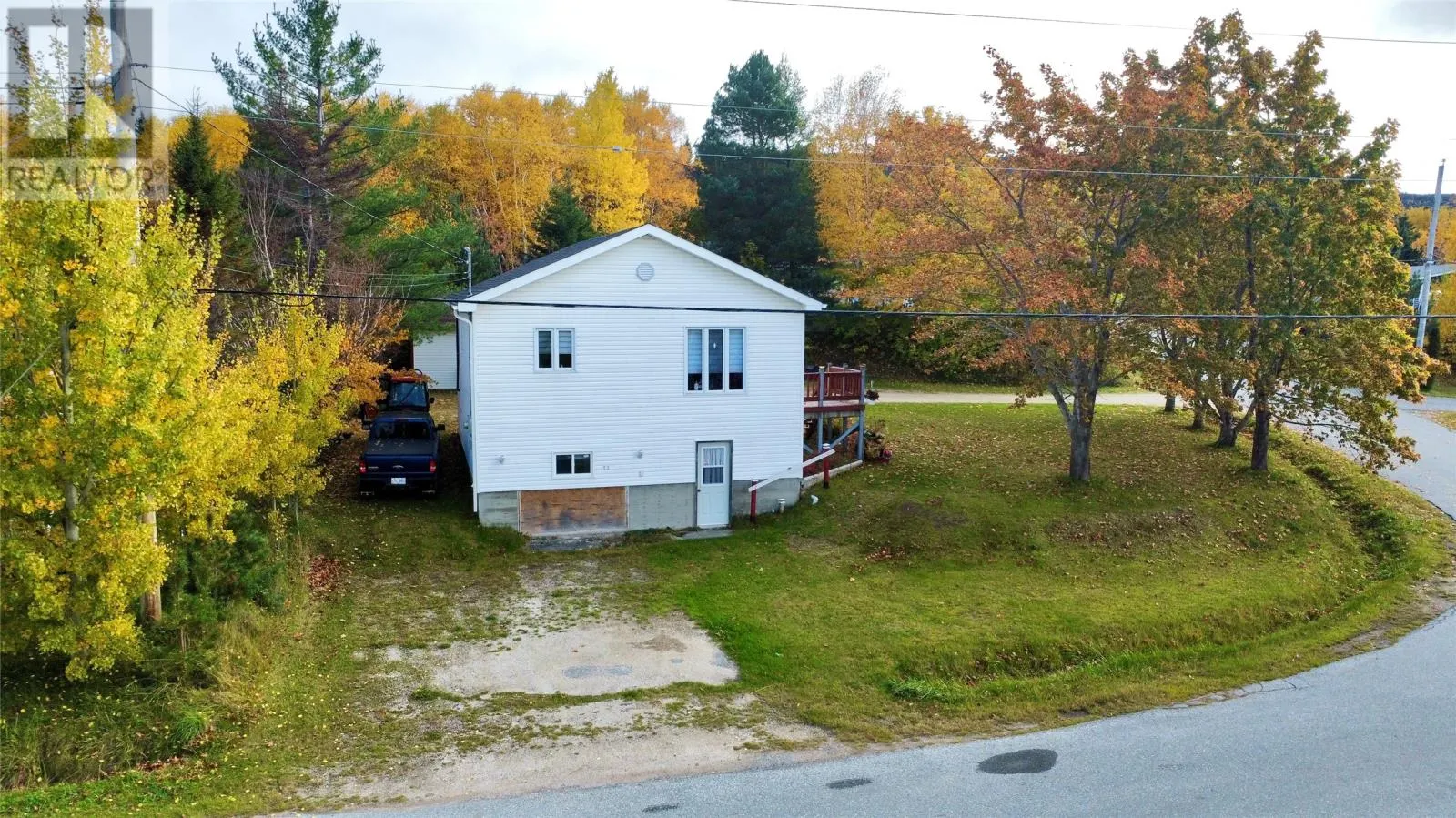 53 Squires Road