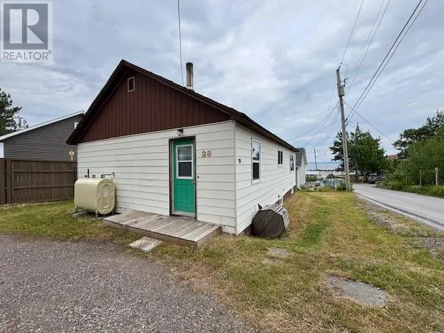 28 Poplar Road