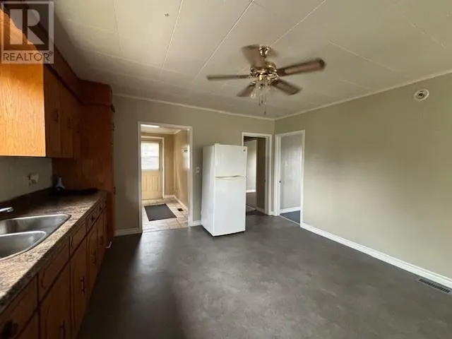 28 Poplar Road