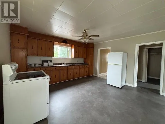 28 Poplar Road