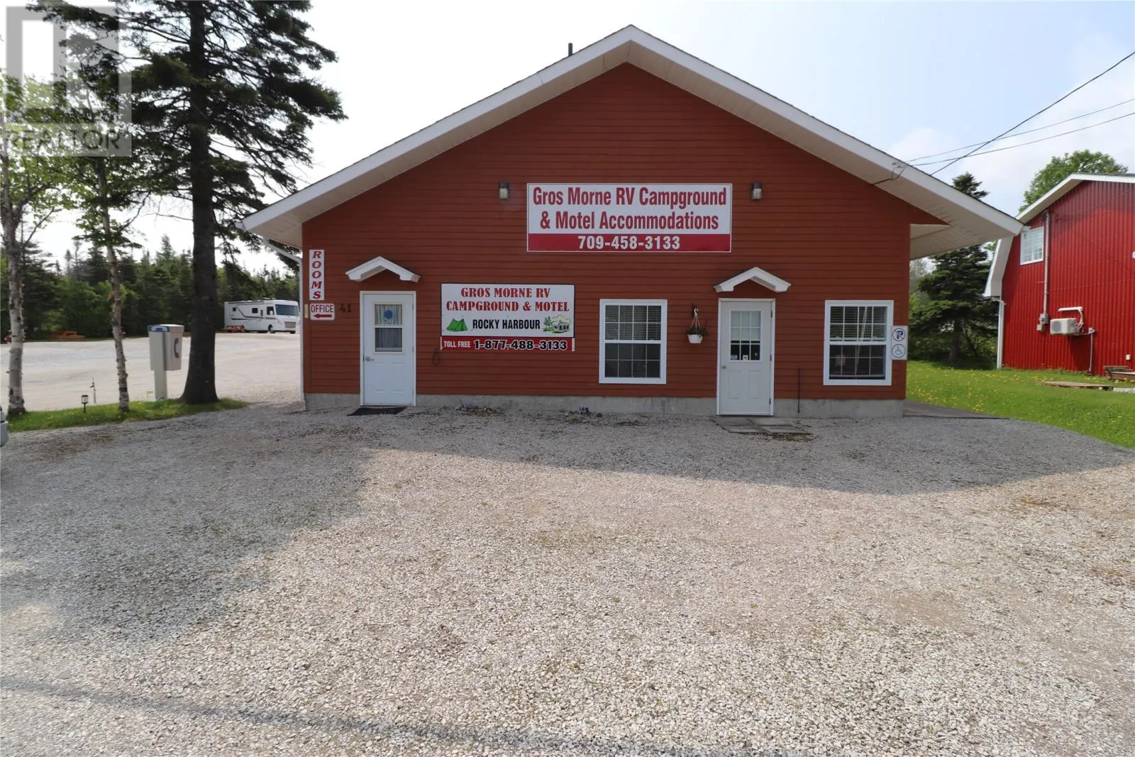 41 West link Road