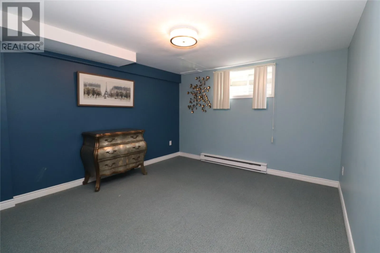 7 Madeira Court