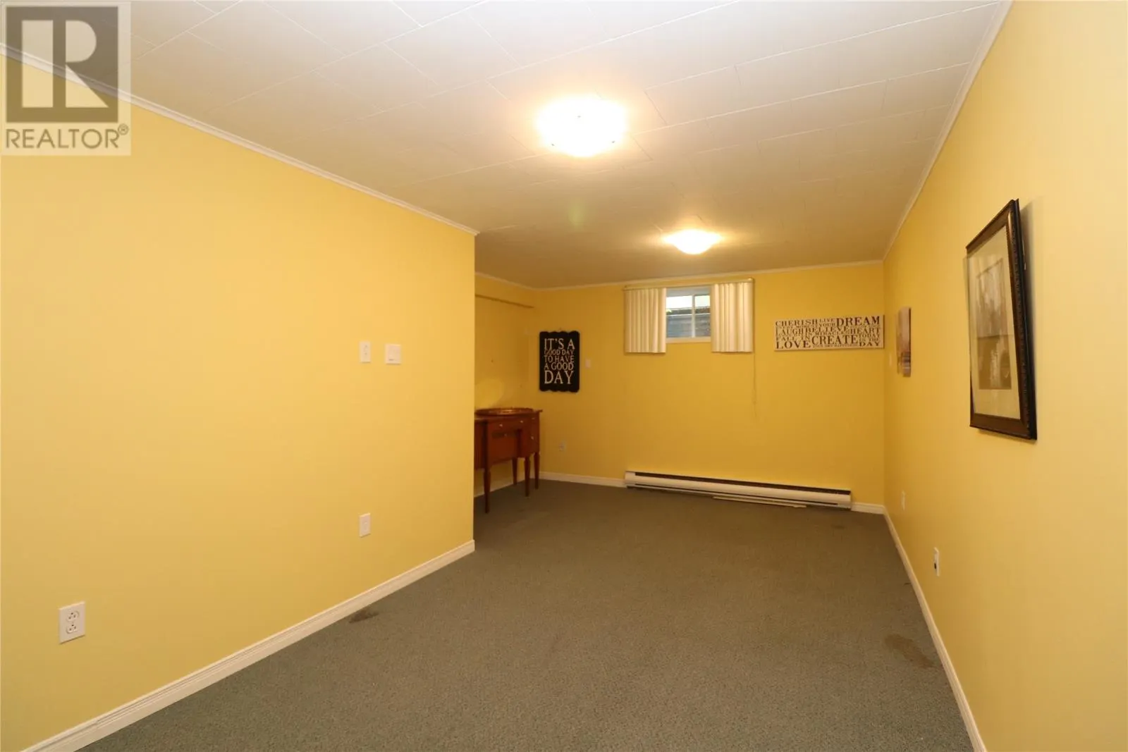7 Madeira Court