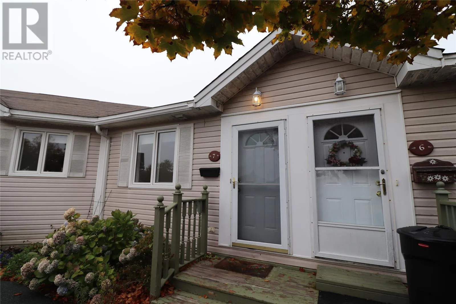 7 Madeira Court