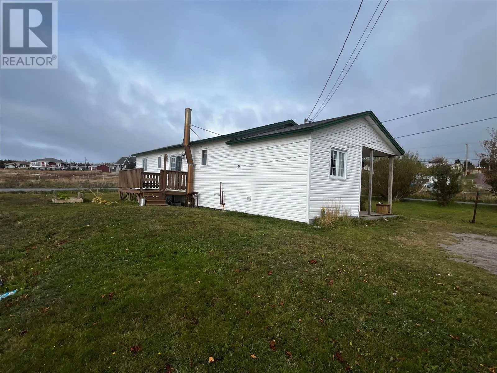 18 Lower Road