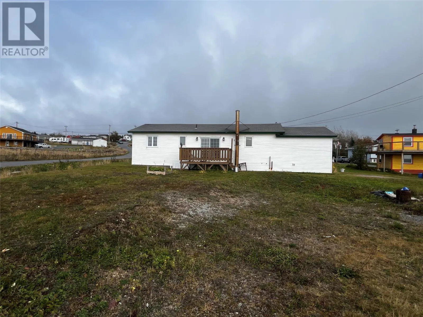 18 Lower Road