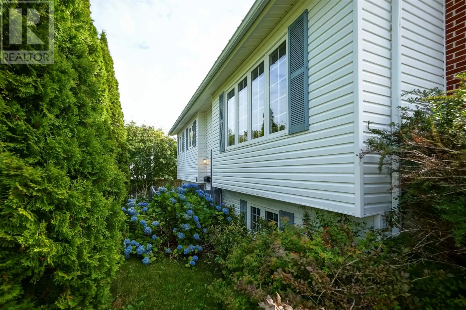 30 Hounsell Avenue