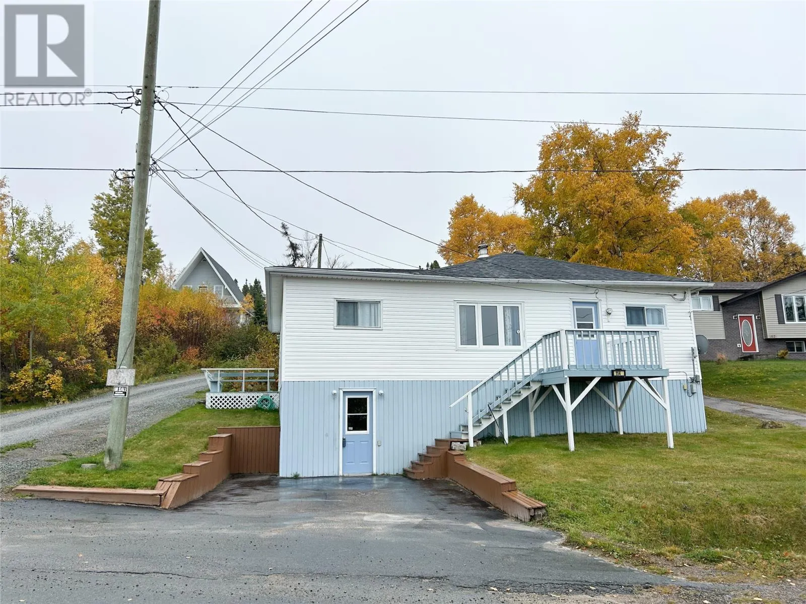 114 Riverside Road E