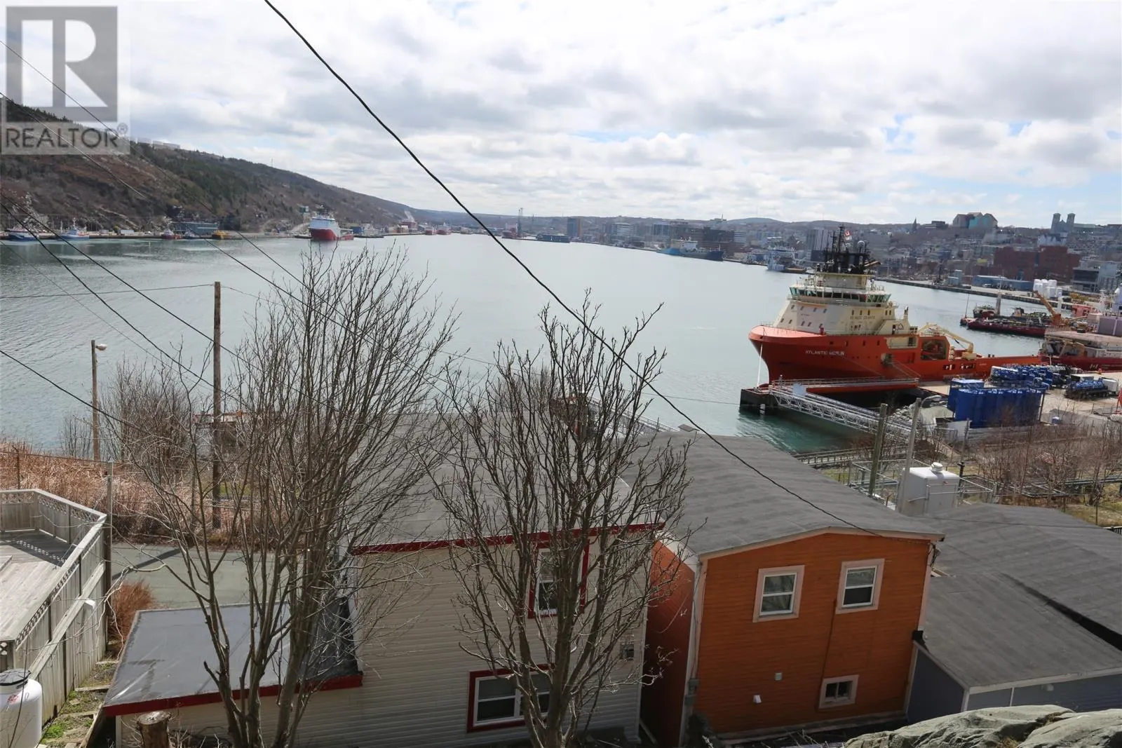 6 East Middle Battery Road
