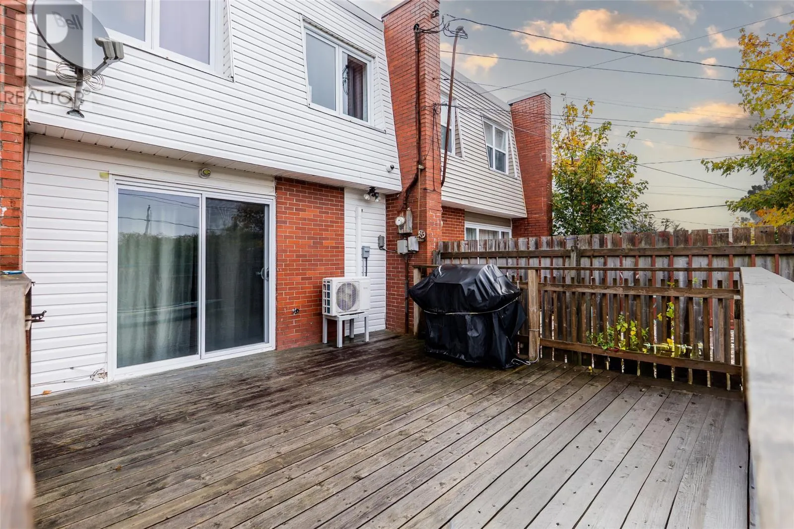 16 Hickman Place