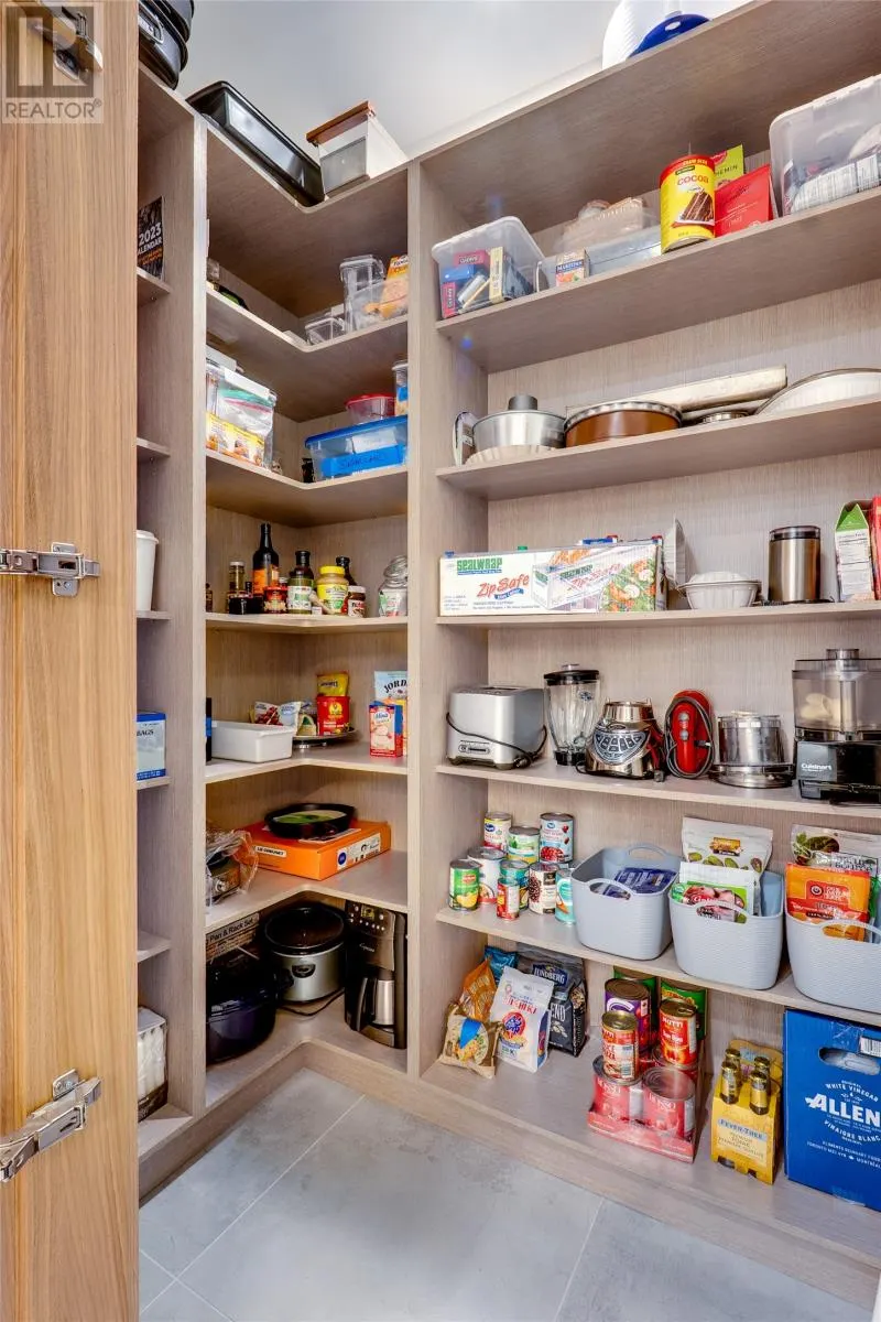 181 Hamilton Avenue Unit#402, #402