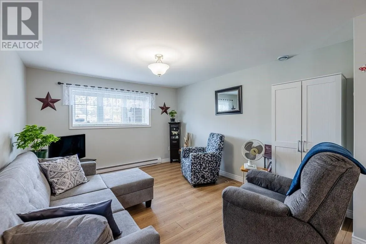 147 PARADISE Road